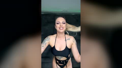 Patricia  Tommy online show from April 24, 3:05 pm
