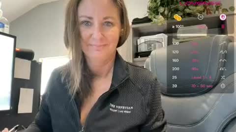 kittykattlove2 online show from August 6, 1:54 pm