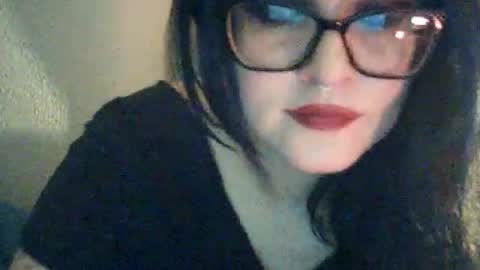 kittytats21 online show from June 18, 12:21 am