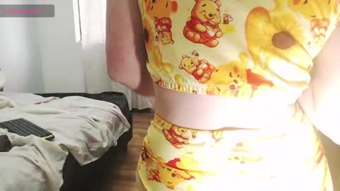 kittywhiteass online show from August 6, 3:11 pm