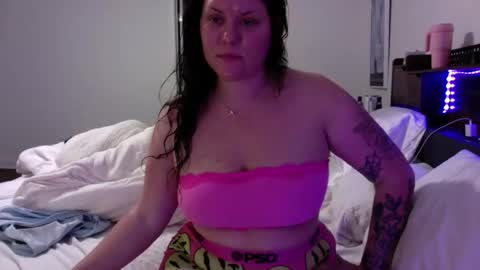 Kat3 online show from April 16, 3:14 am