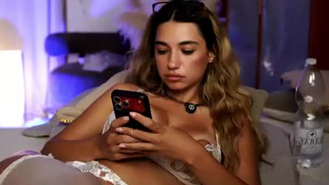 Erika                                             online show from June 26, 9:51 pm