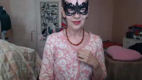 KiuminBerry online show from June 20, 12:38 pm