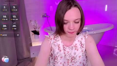 Kiyomi online show from August 12, 7:00 am