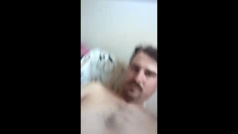Kiki and Victor online show from April 22, 11:41 pm