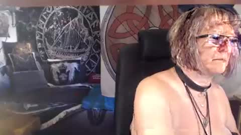Michelle online show from August 10, 4:52 pm