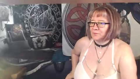 Michelle online show from August 13, 5:38 pm