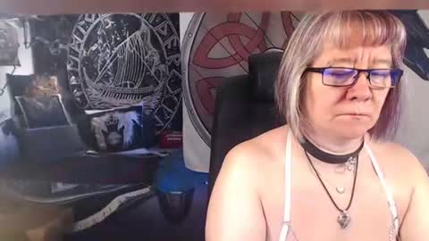 Michelle online show from August 14, 6:39 am