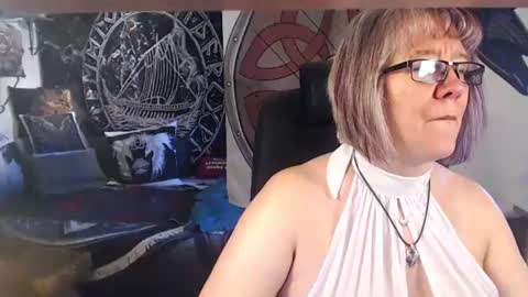 Michelle online show from August 14, 11:25 am