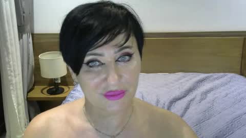 kleo901854860422 online show from August 5, 7:56 pm