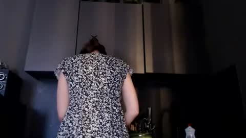 kleopatra__ online show from July 16, 10:27 am