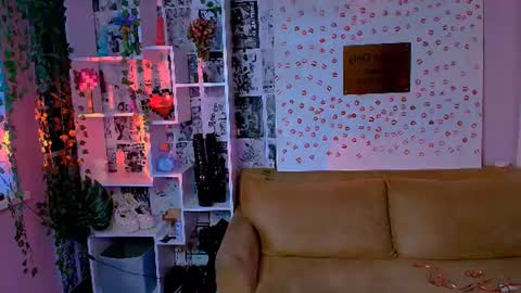 kleri_s online show from July 1, 2:51 pm