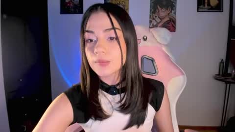 mariana online show from August 10, 1:18 am