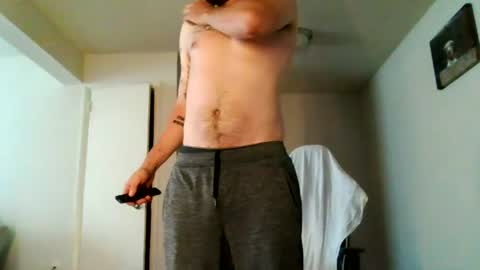 RespectfulKlittt online show from August 9, 4:08 pm