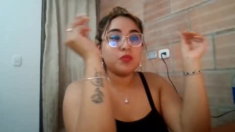Kloe online show from August 12, 2:25 am