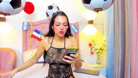 kloewatson22 online show from July 19, 1:57 pm