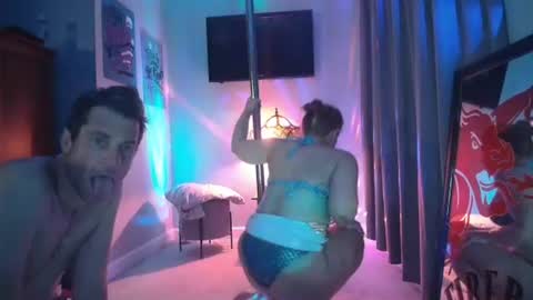 Kevv  Heidi online show from July 31, 7:47 am
