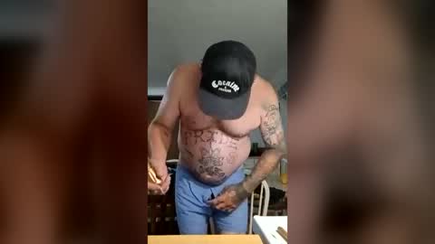 knead4weed online show from August 1, 3:23 am