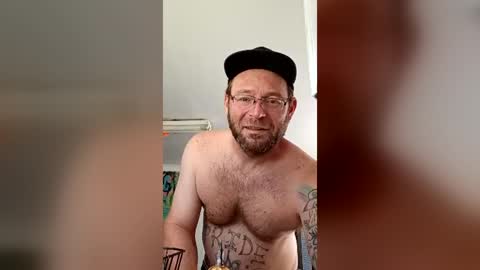 knead4weed online show from August 8, 7:14 pm