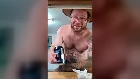knead4weed online show from August 8, 11:38 pm