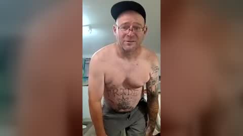 knead4weed online show from August 14, 5:33 am