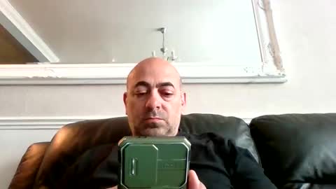 knickerwhipper online show from April 28, 8:36 am