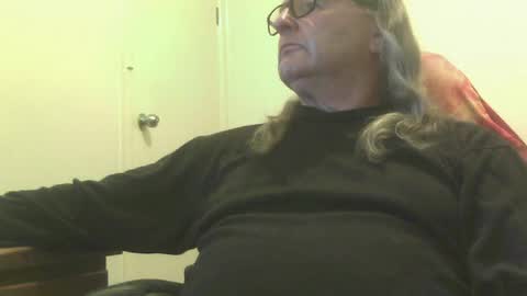 knobout online show from July 1, 11:44 am