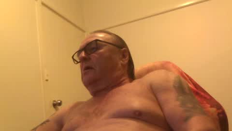 knobout online show from August 6, 7:07 am