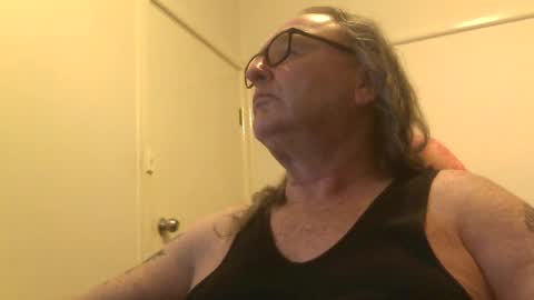 knobout online show from August 9, 10:16 am