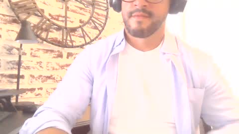 knowledge01 online show from August 17, 9:31 pm