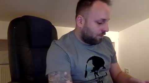 hugo online show from March 28, 10:11 am