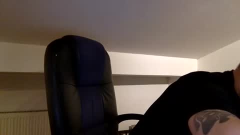 hugo online show from March 29, 2:08 am