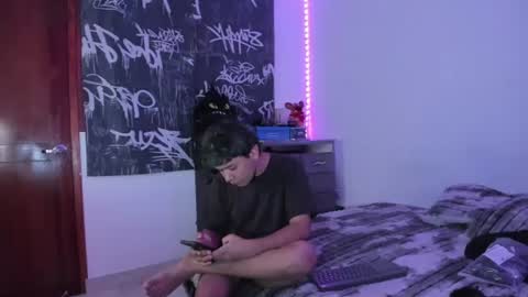 Camilo online show from August 8, 12:22 am