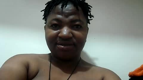 koffi639202 online show from August 7, 9:48 pm