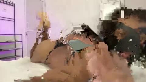 koifemboy online show from May 29, 12:57 am