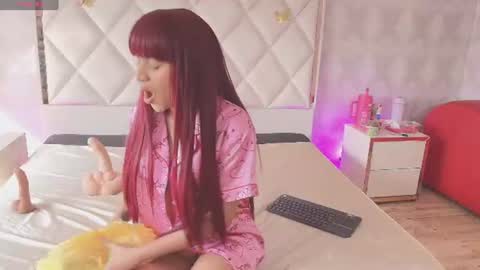 kolyn_tay online show from August 7, 1:22 pm