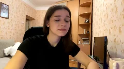 Eva online show from August 1, 9:21 pm