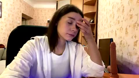 Eva online show from August 5, 8:18 pm