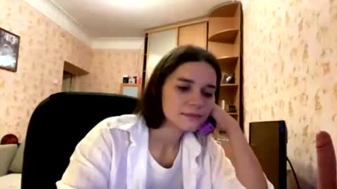 Eva online show from August 5, 10:30 pm