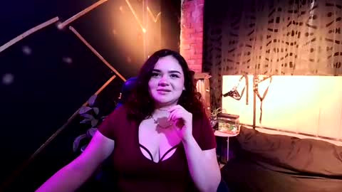 camila online show from August 9, 8:43 pm