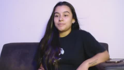 konnie_adan online show from July 9, 10:59 pm