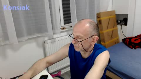 konsiak online show from May 10, 6:21 pm