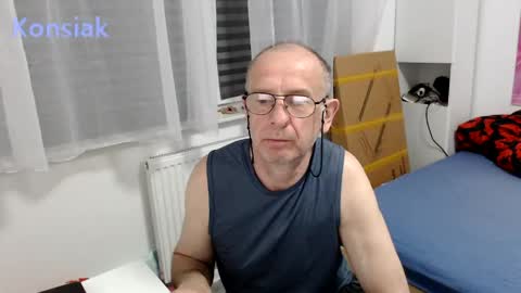 konsiak online show from May 18, 7:47 pm