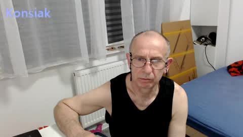 konsiak online show from May 20, 7:04 pm