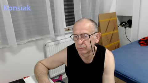 konsiak online show from May 20, 8:10 pm