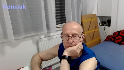 konsiak online show from May 28, 7:06 pm