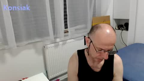 konsiak online show from June 11, 7:09 pm
