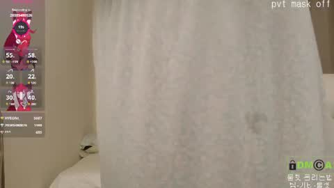 catty online show from August 15, 4:44 pm