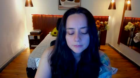 Kora Shadow online show from May 25, 11:49 pm