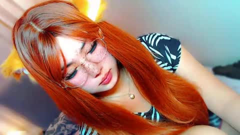 Alicia Park online show from August 17, 3:55 am